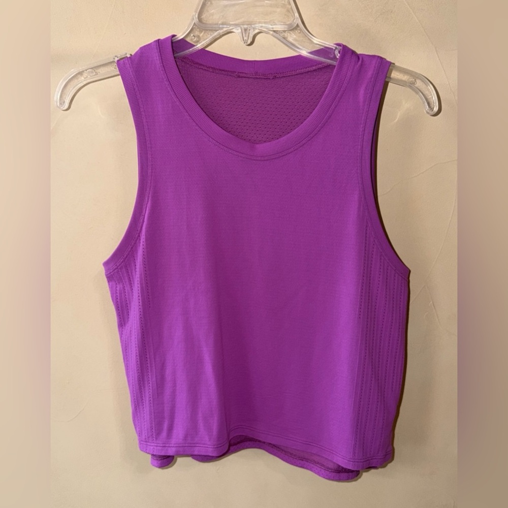 LULULEMON Sleeveless Yoga Top Women’s Size 6 Magenta